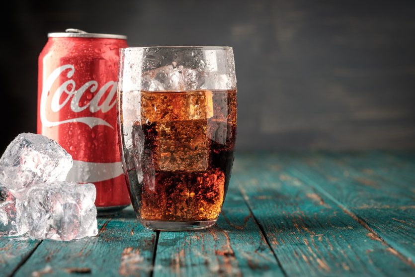 Slapen Tegenwerken is genoeg Cola op een bankstel verwijderen - tips van Tante Kaat